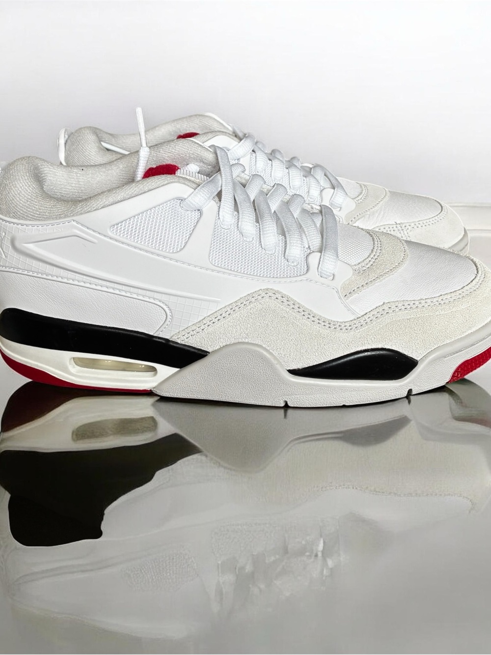 Nike Air Jordan 4 Men’s low top size 9 men, brand new